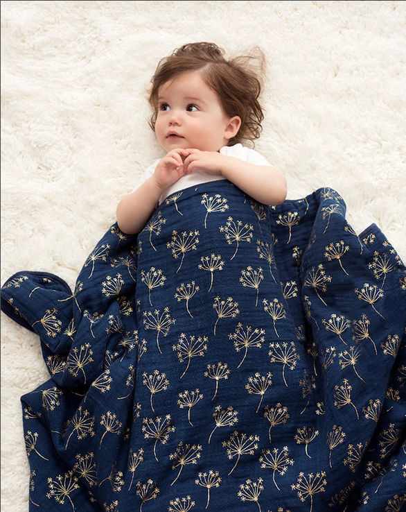 Aden + Anais Silky Metallic Gold Deco Dandalion Dream Blanket 120 x 120