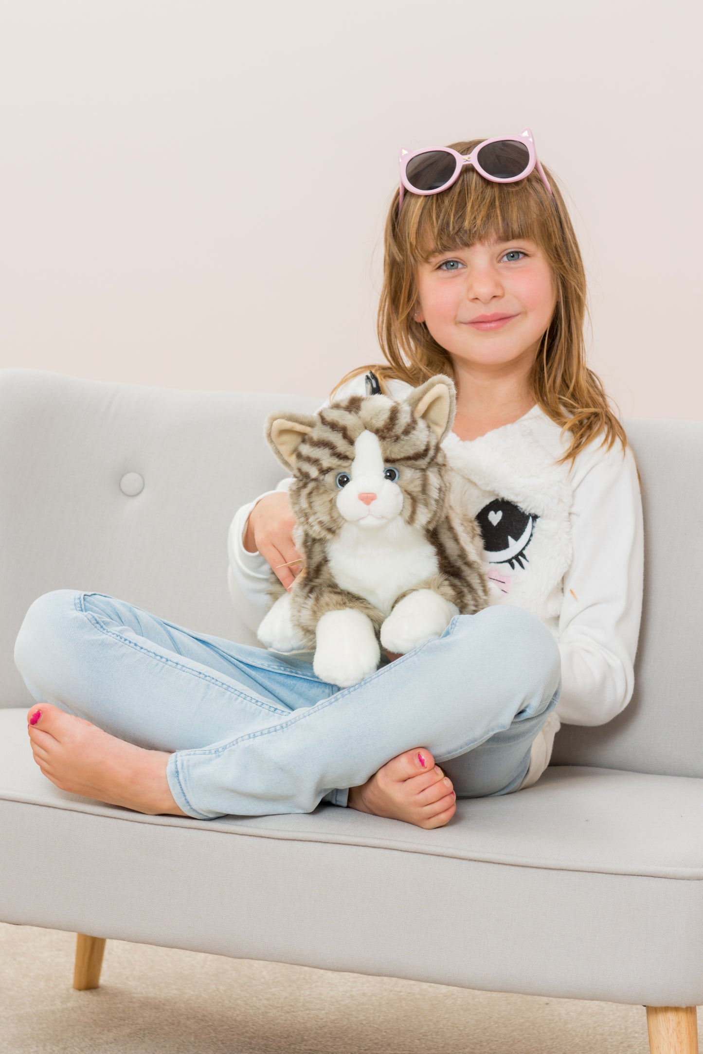 Katze liegend grau 30 cm