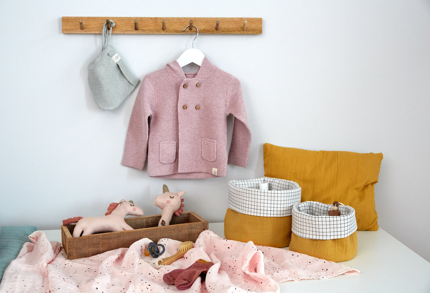 Strick-Kapuzenjacke: Knitted Hoodie Garden Explorer